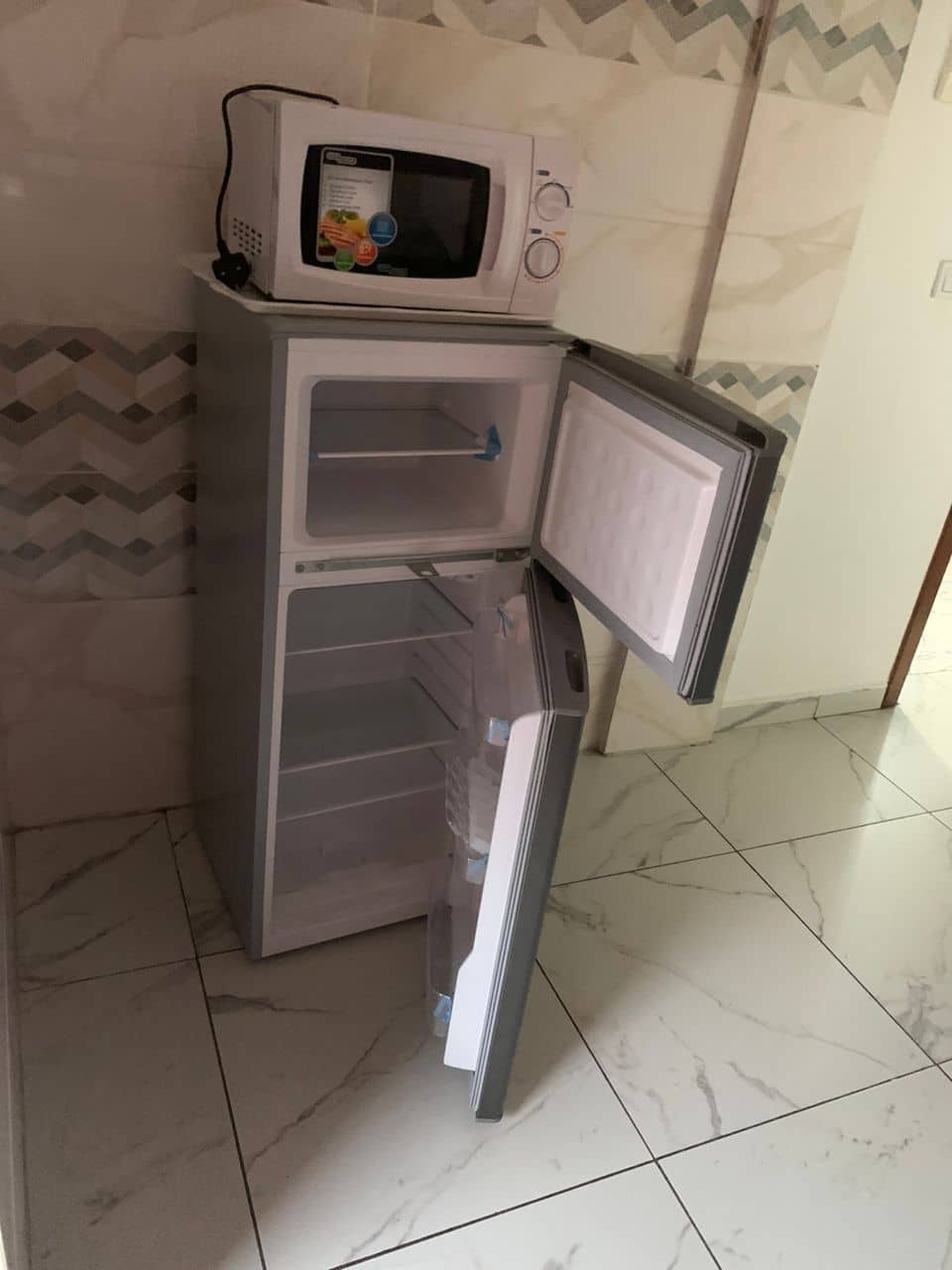 Affordable guest house in Douala — photo 3