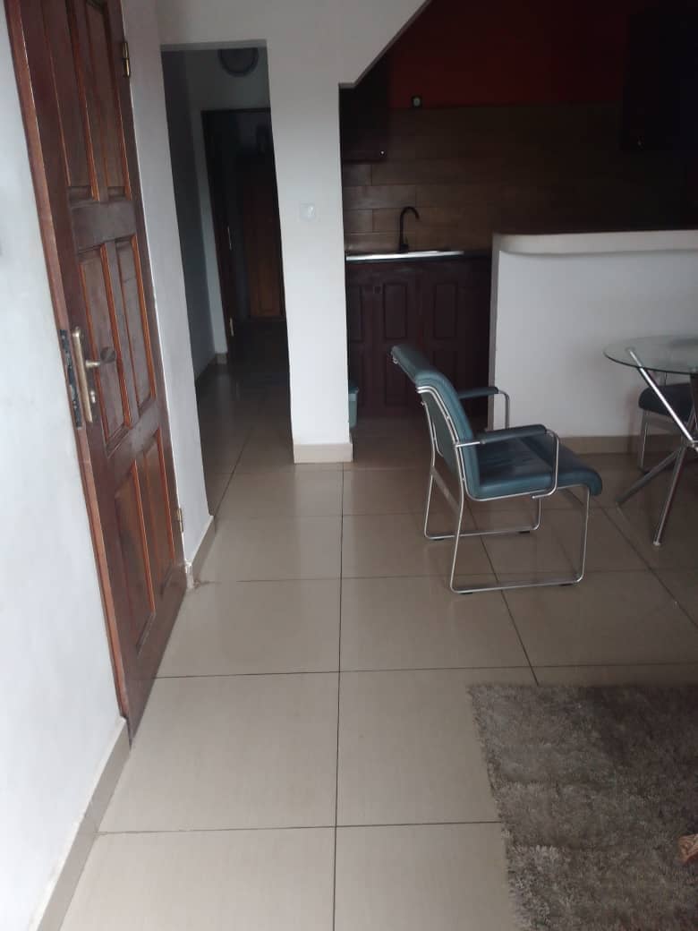 Cheap Guest House in Douala — photo 3