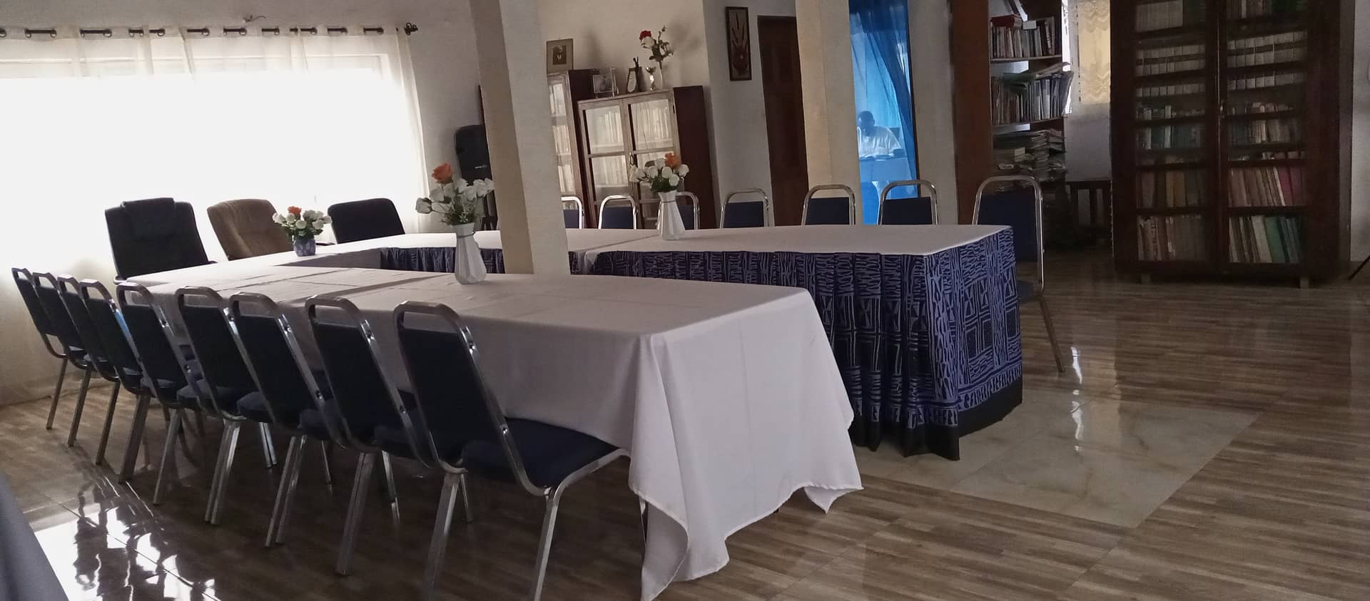 Conference hall to let at new town
