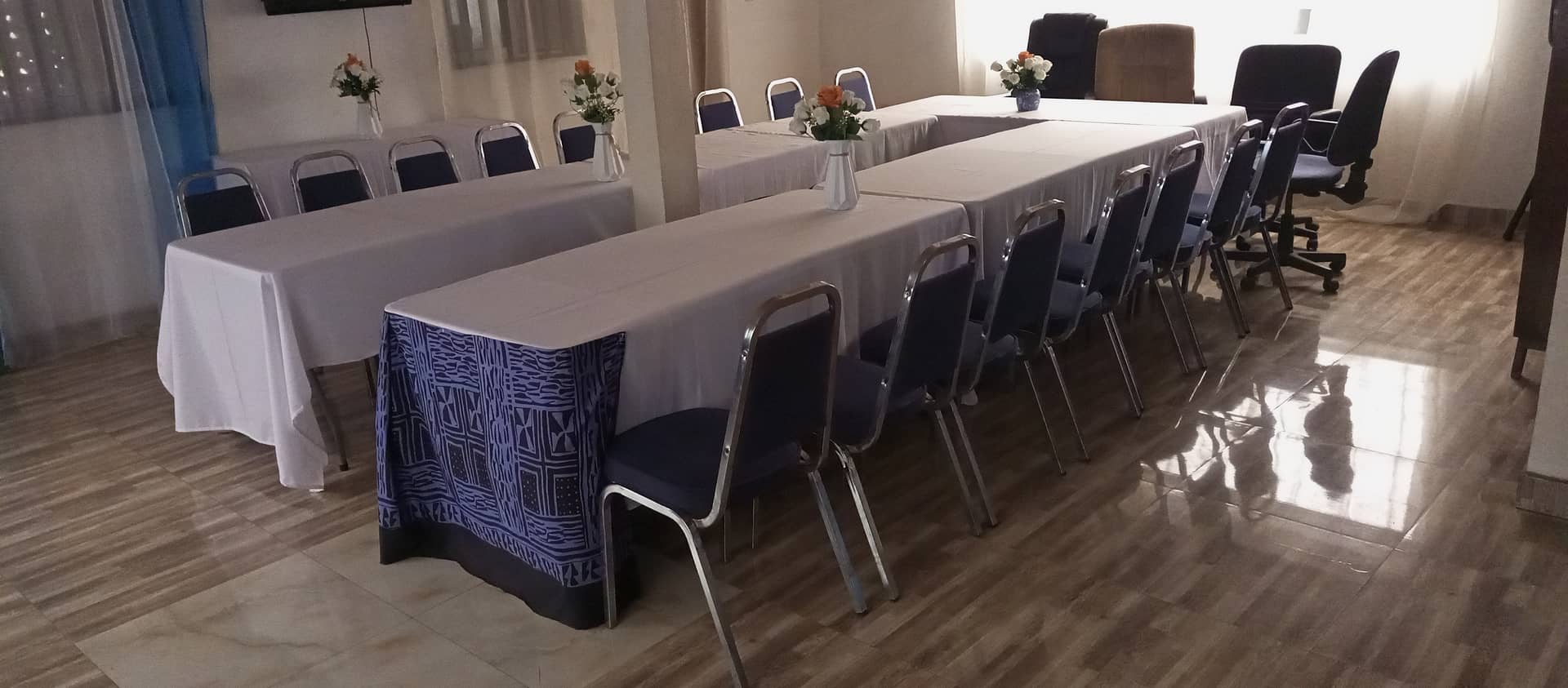 Conference hall to let at new town — photo 7
