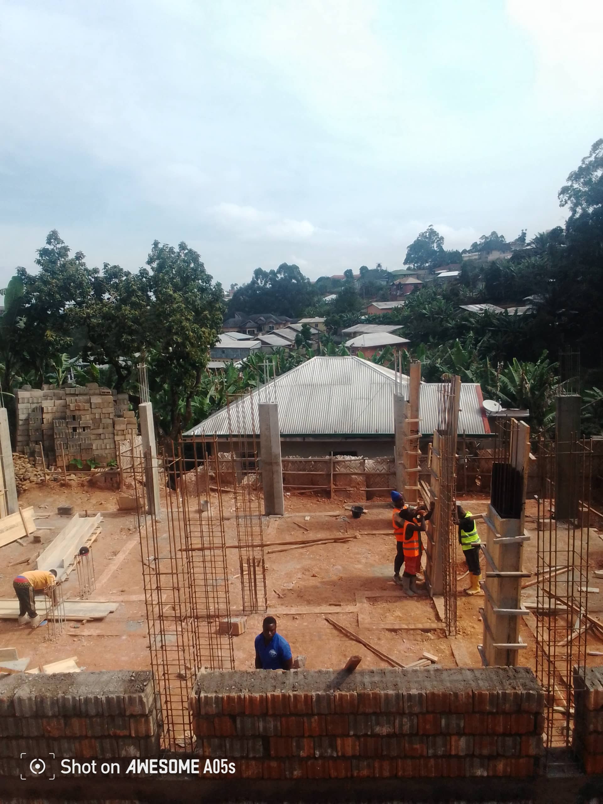 Cheap land at up station 