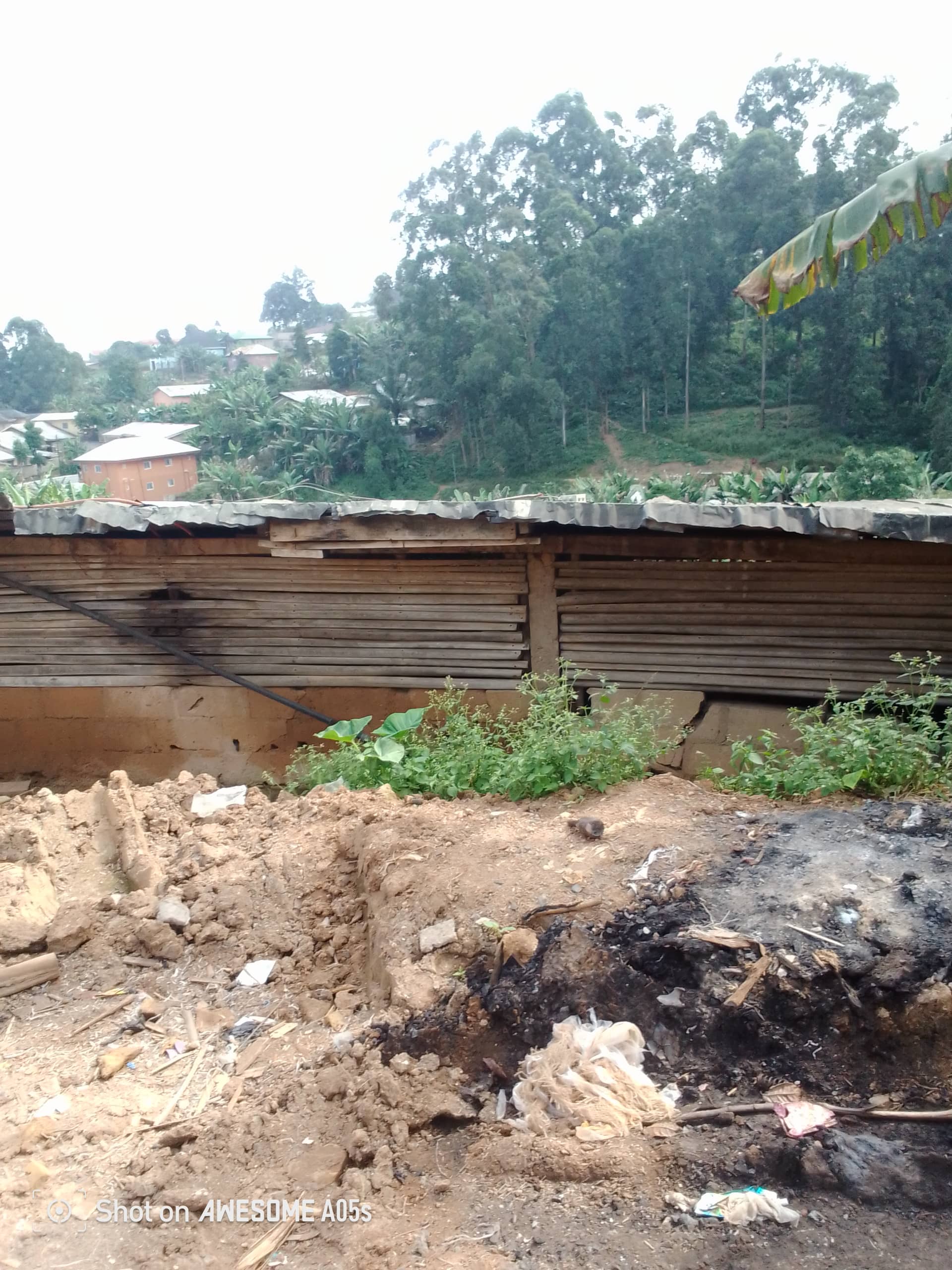 Cheap land at up station  — photo 4
