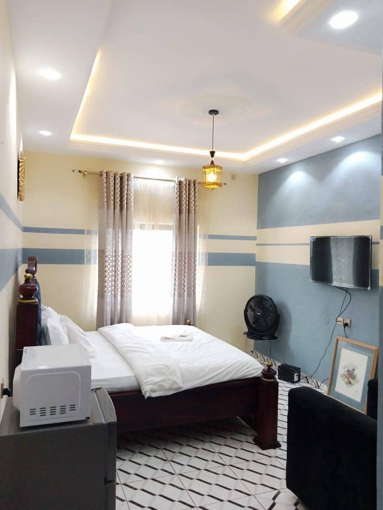 LA CASA GUEST HOUSE  — photo 5