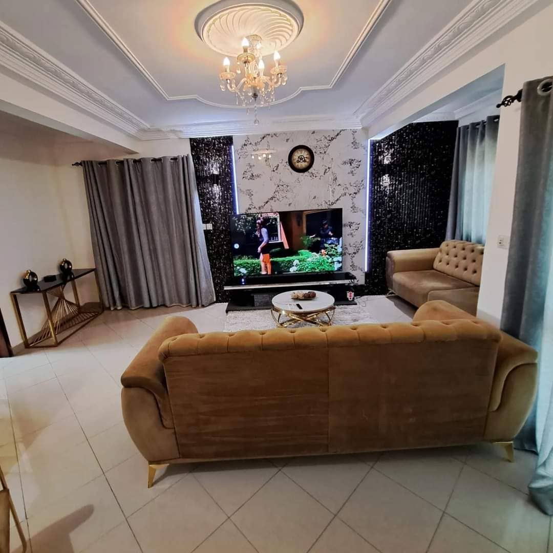 T-SQUARE GUEST HOUSE  — photo 4