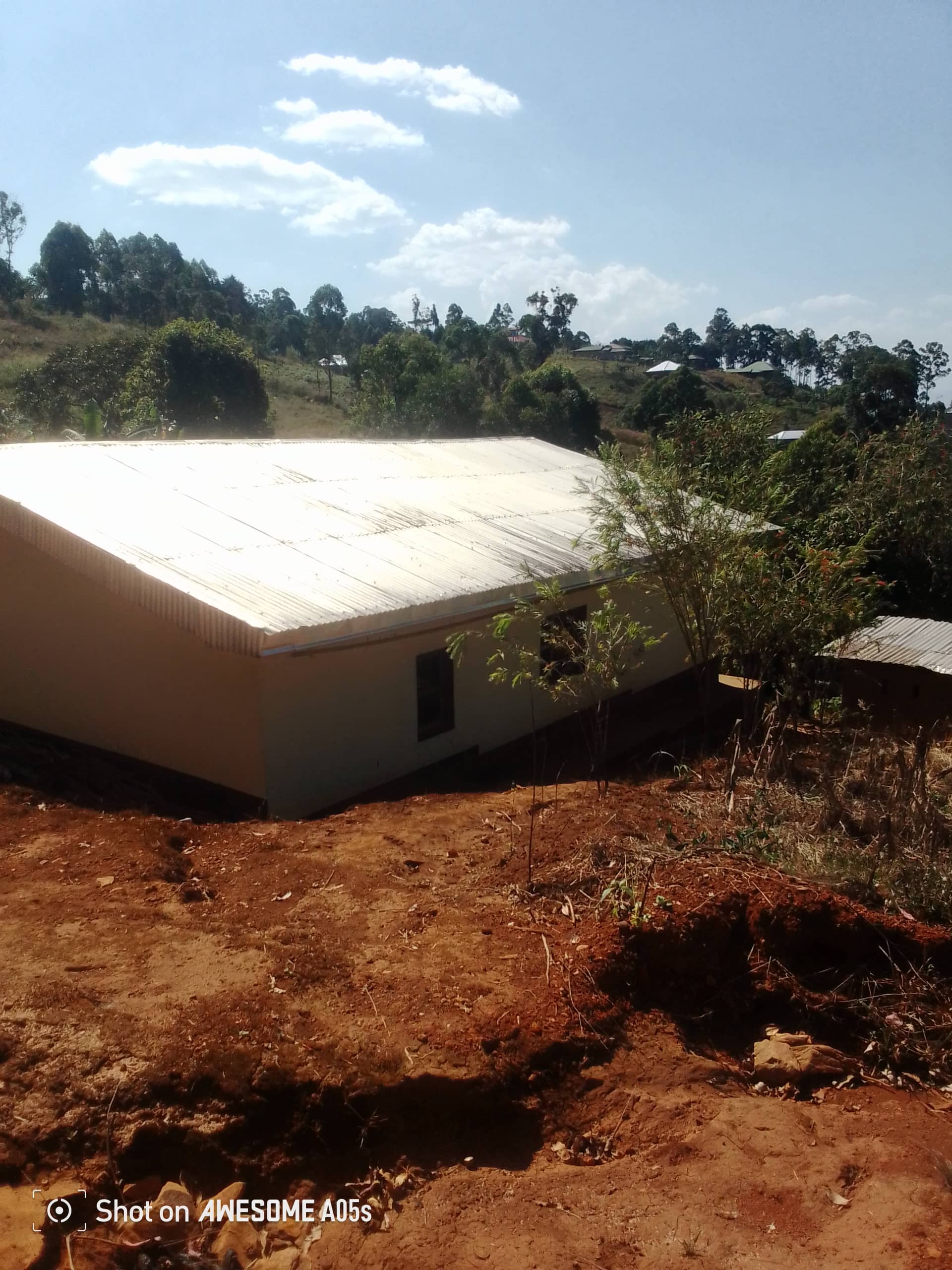 Affordable plots at up station bamenda  — photo 2
