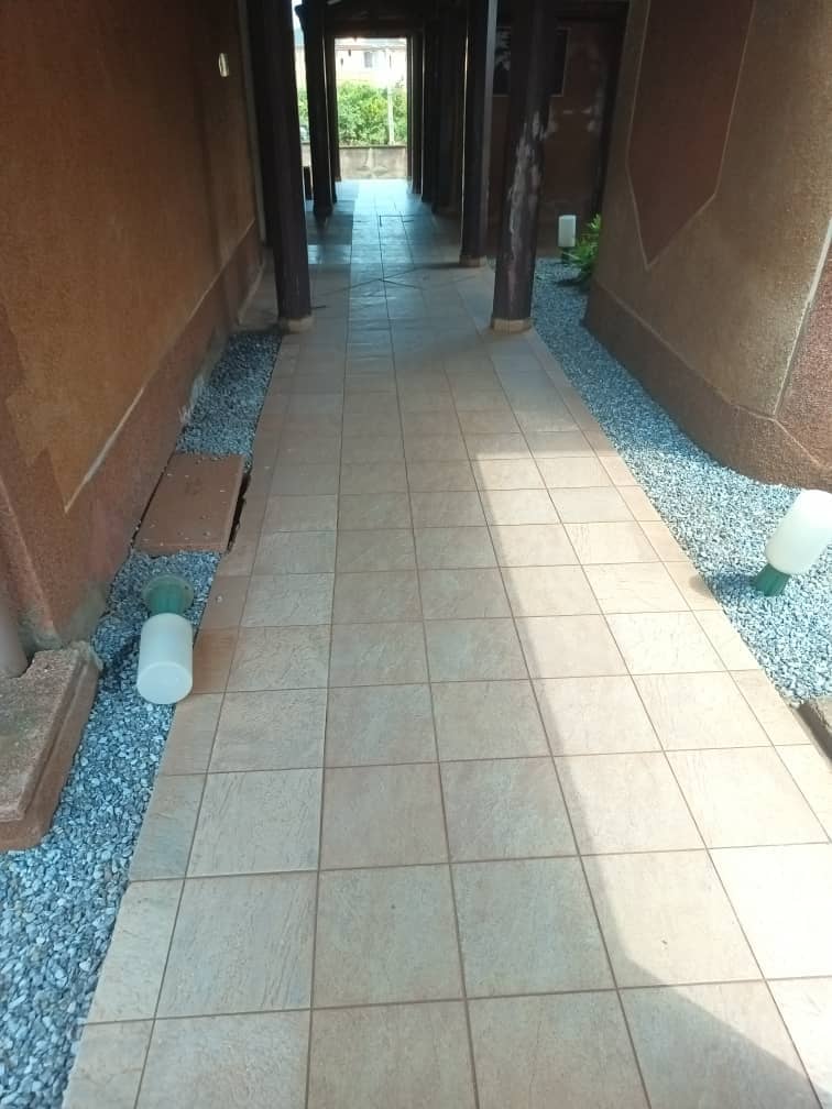 Alma Hotel, festival hall and modern hotel rooms — photo 5