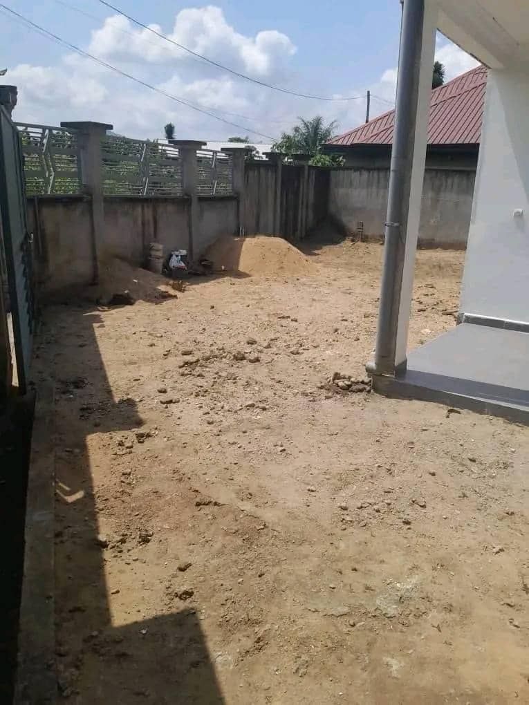 Duplex for rent 