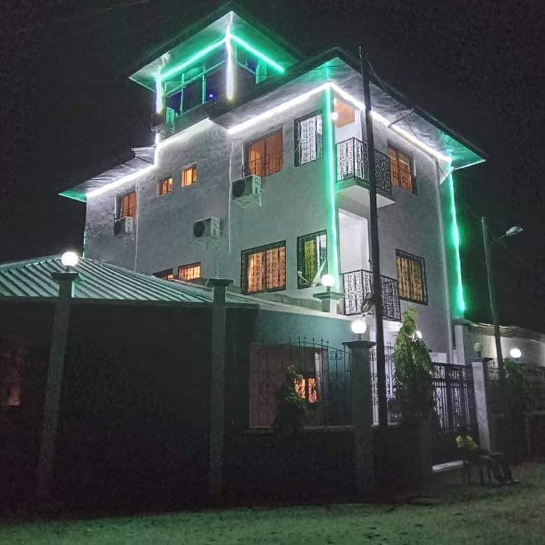 LUXURY TERRACE GUEST HOUSE 