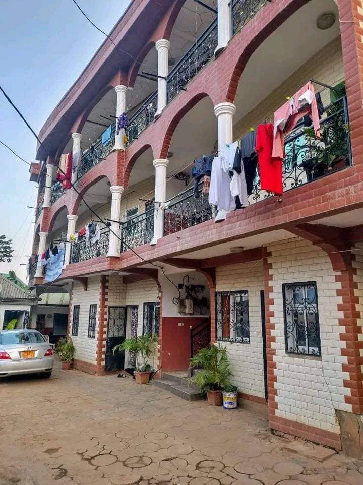 APARTMENT FOR RENT 