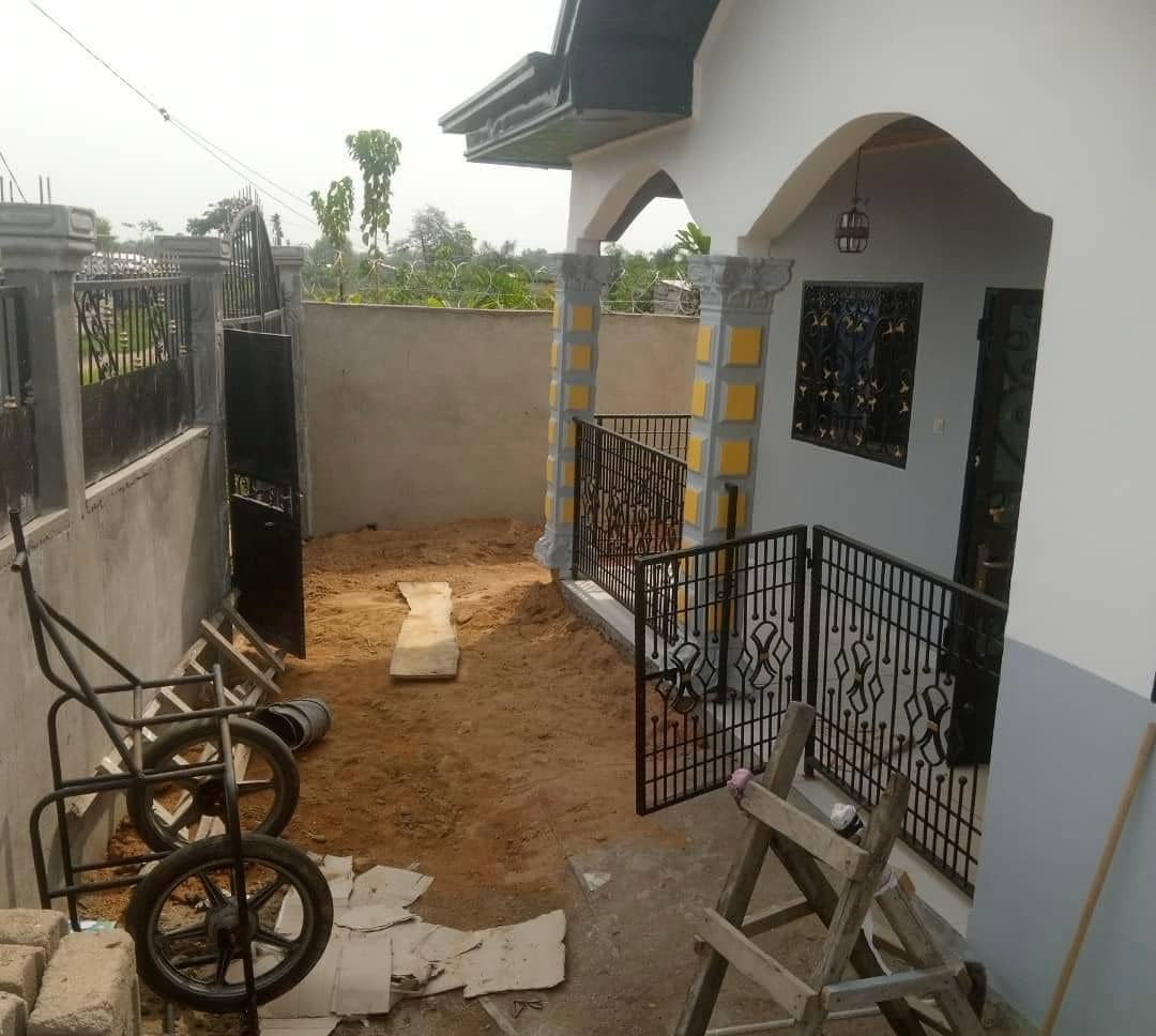villa FOR SALE 