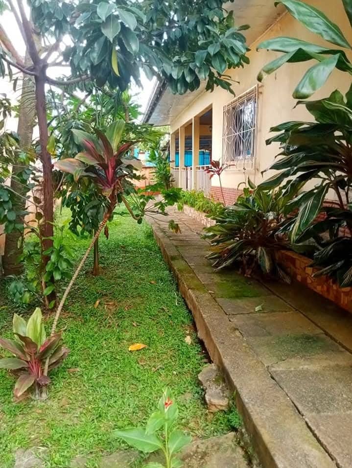 vaste villa moderne
