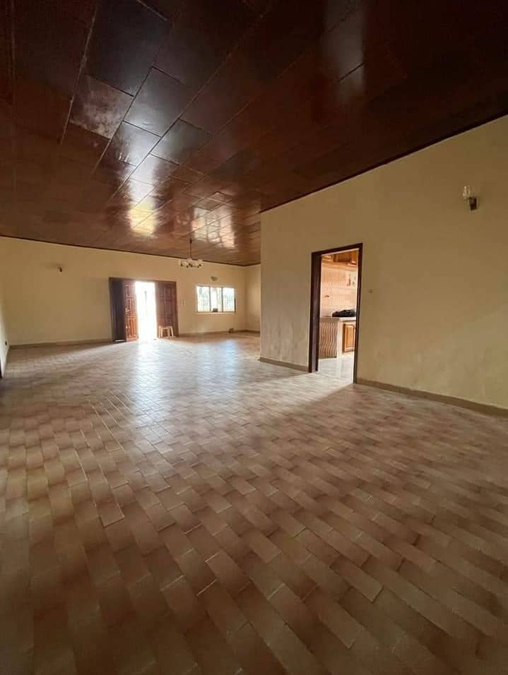 vaste villa moderne — photo 7