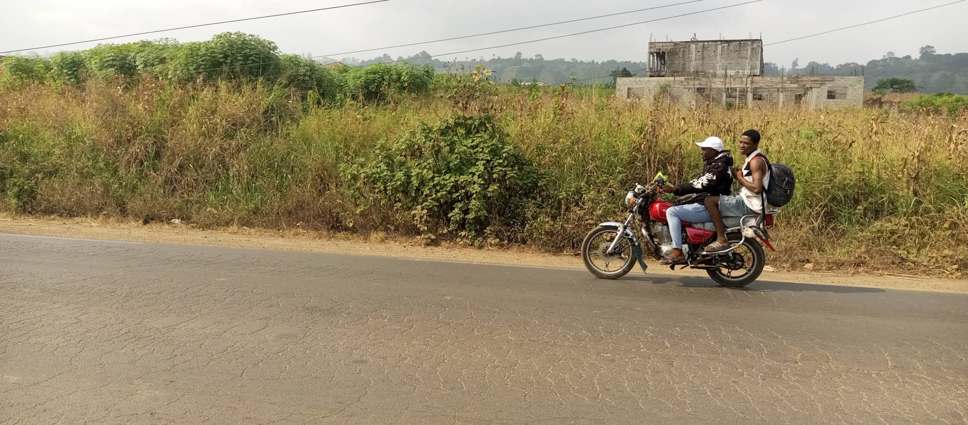 400m² at OMBE for sale — photo 7