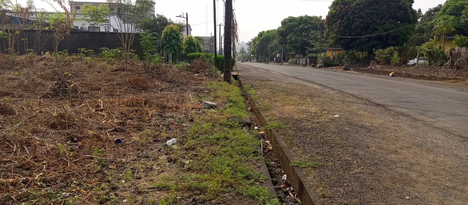 800m² at cité sic Limbe with land title — photo 2