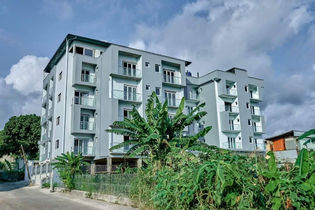 TWIN TOWER APARTMENTS 