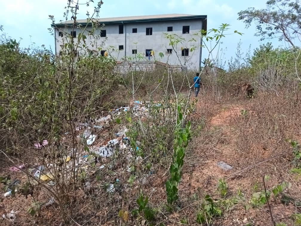 300m2 Residential plot area available  — photo 3