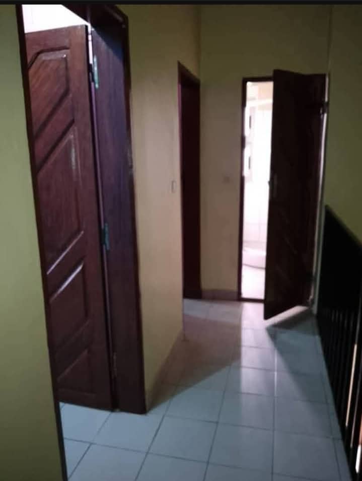 Duplex haute standing à titi garage — photo 4
