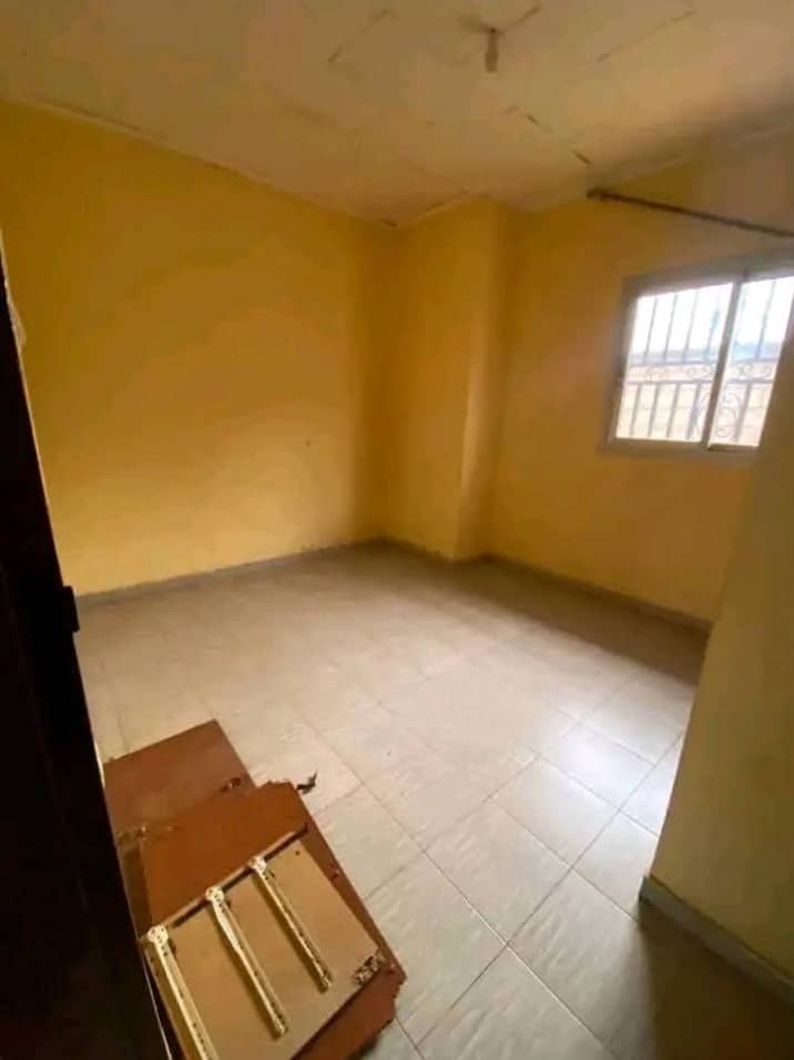 Villa moderne Nkolmesseng — photo 4