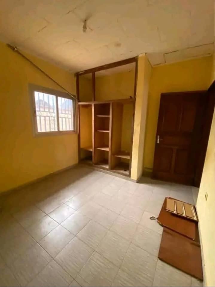 Villa moderne Nkolmesseng — photo 5