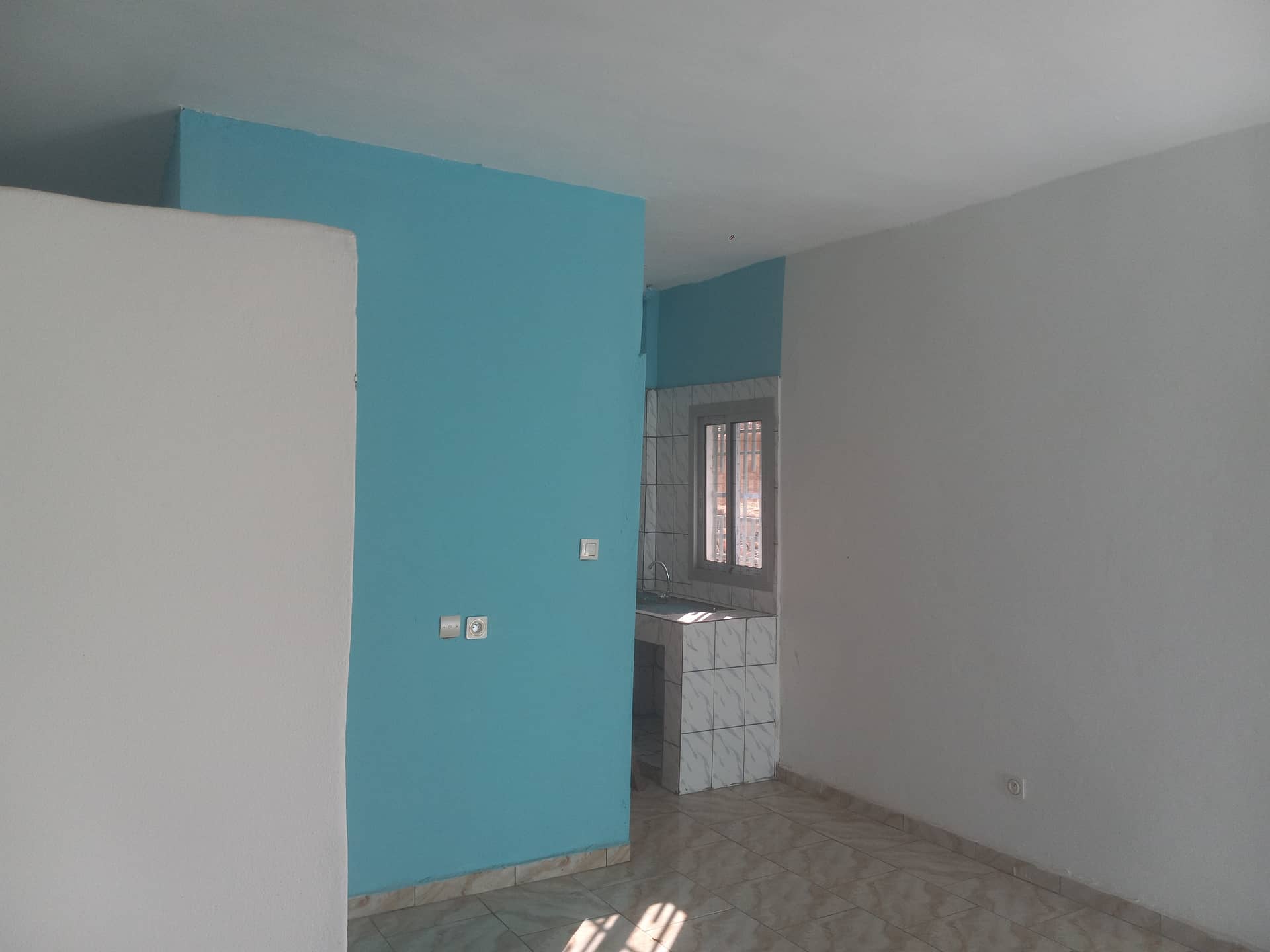 vaste chambre moderne