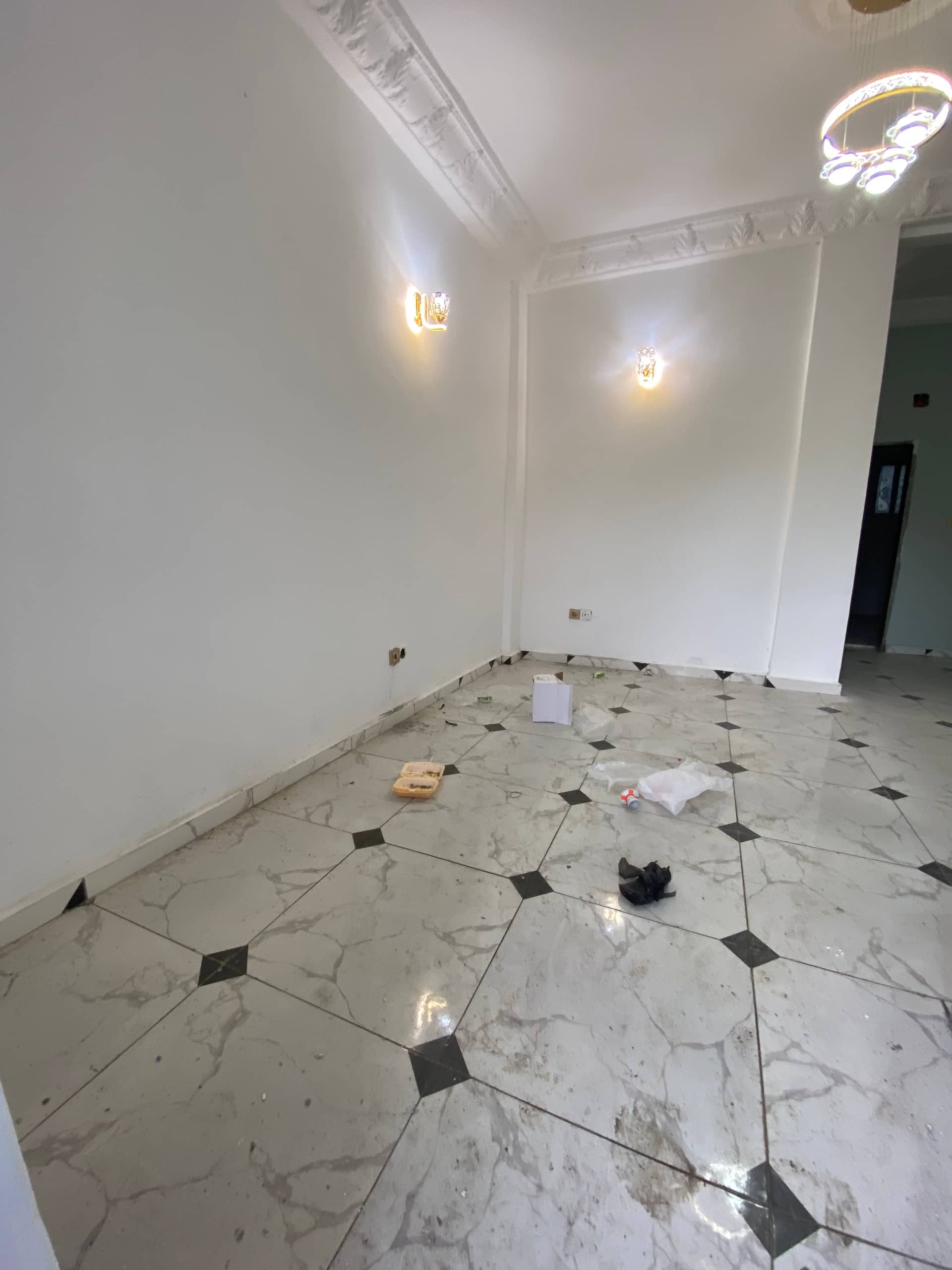 Newly Constructed Staffed studio  — photo 3