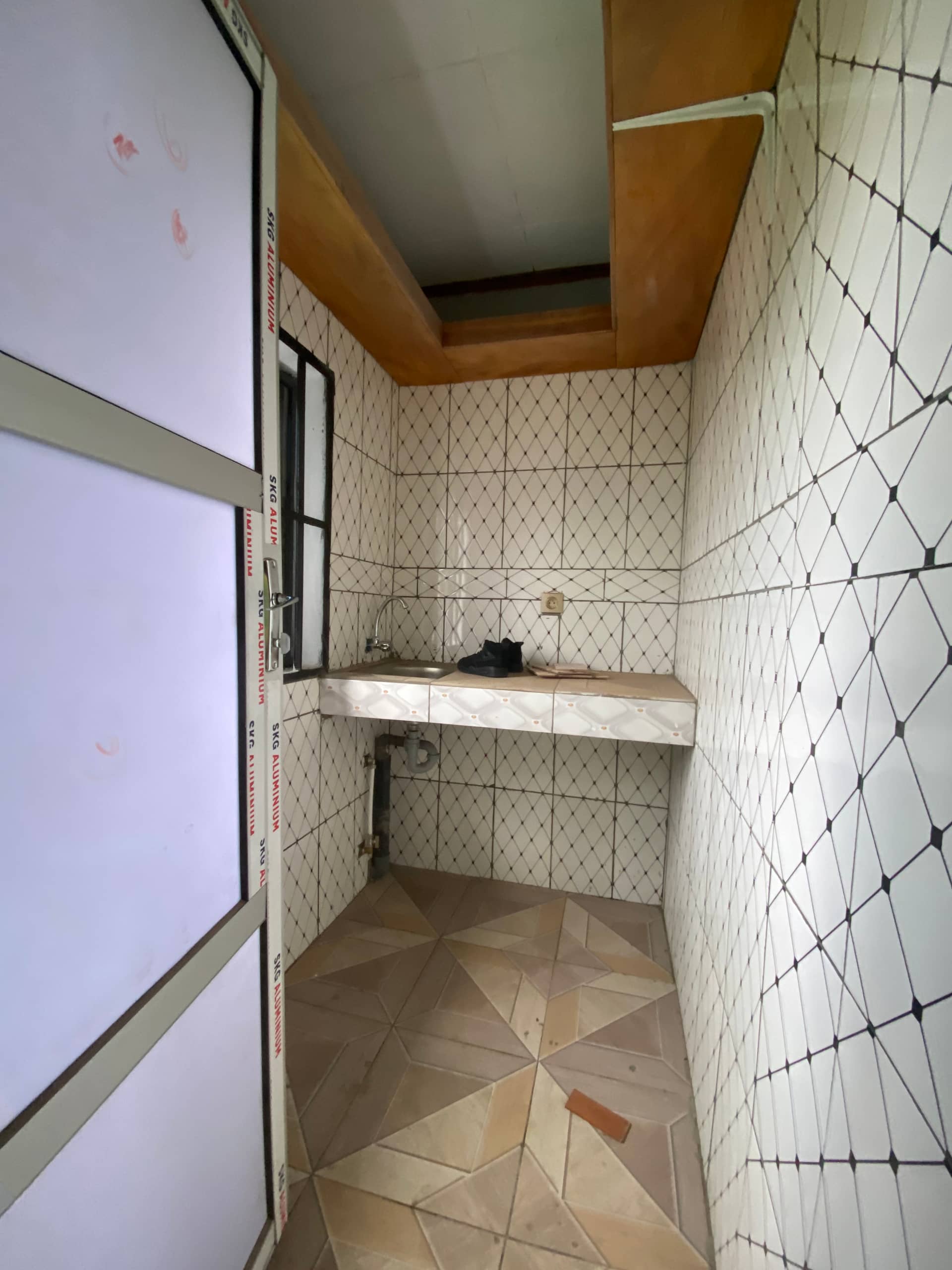 Newly constructed studio at Bokwai  — photo 7