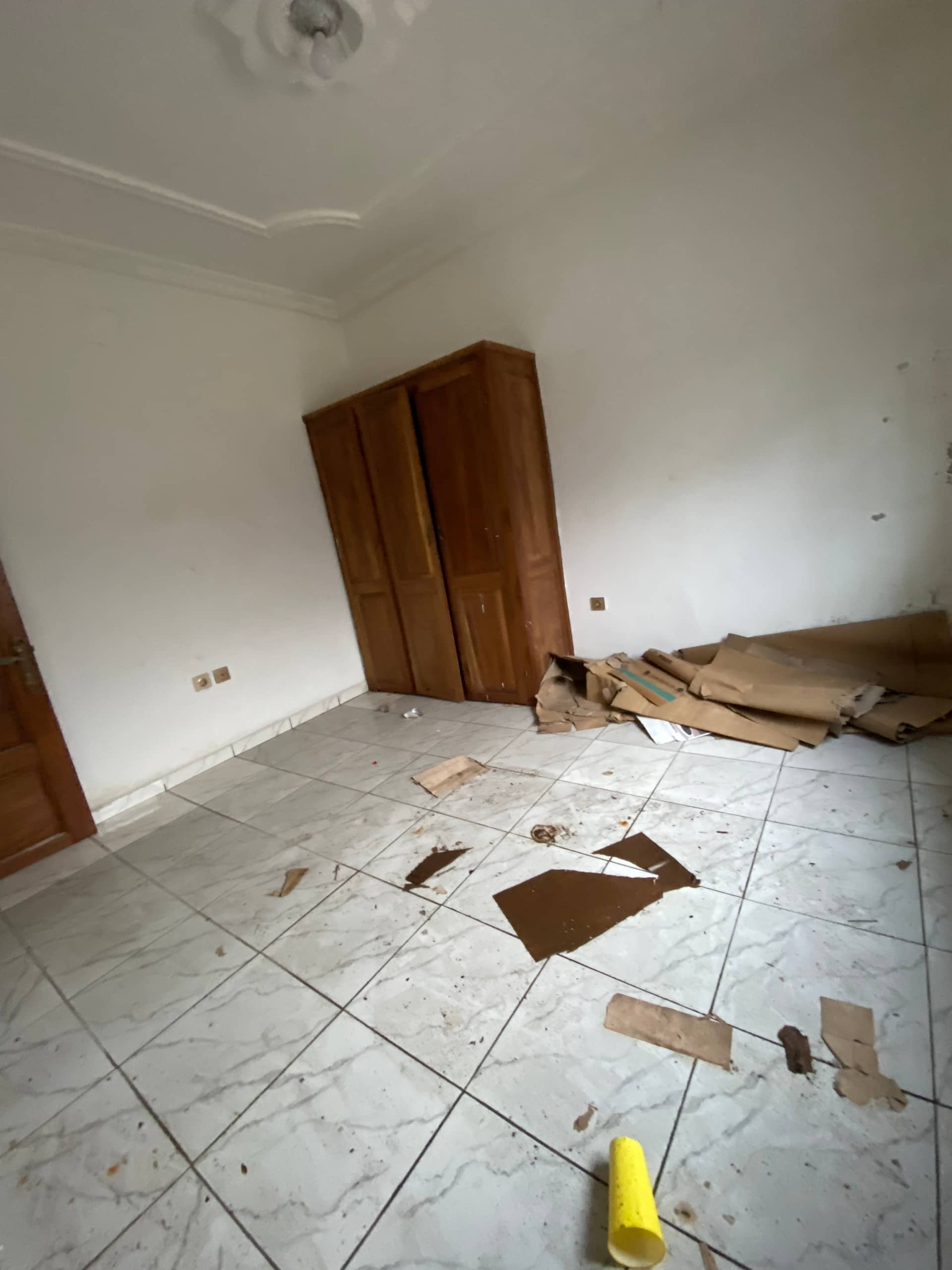Clean staffed studio at sandpit  — photo 6