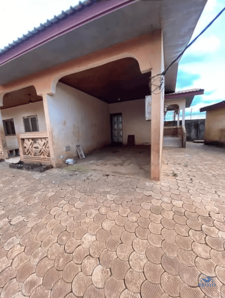 villa individuelle Nkolmesseng — photo 4