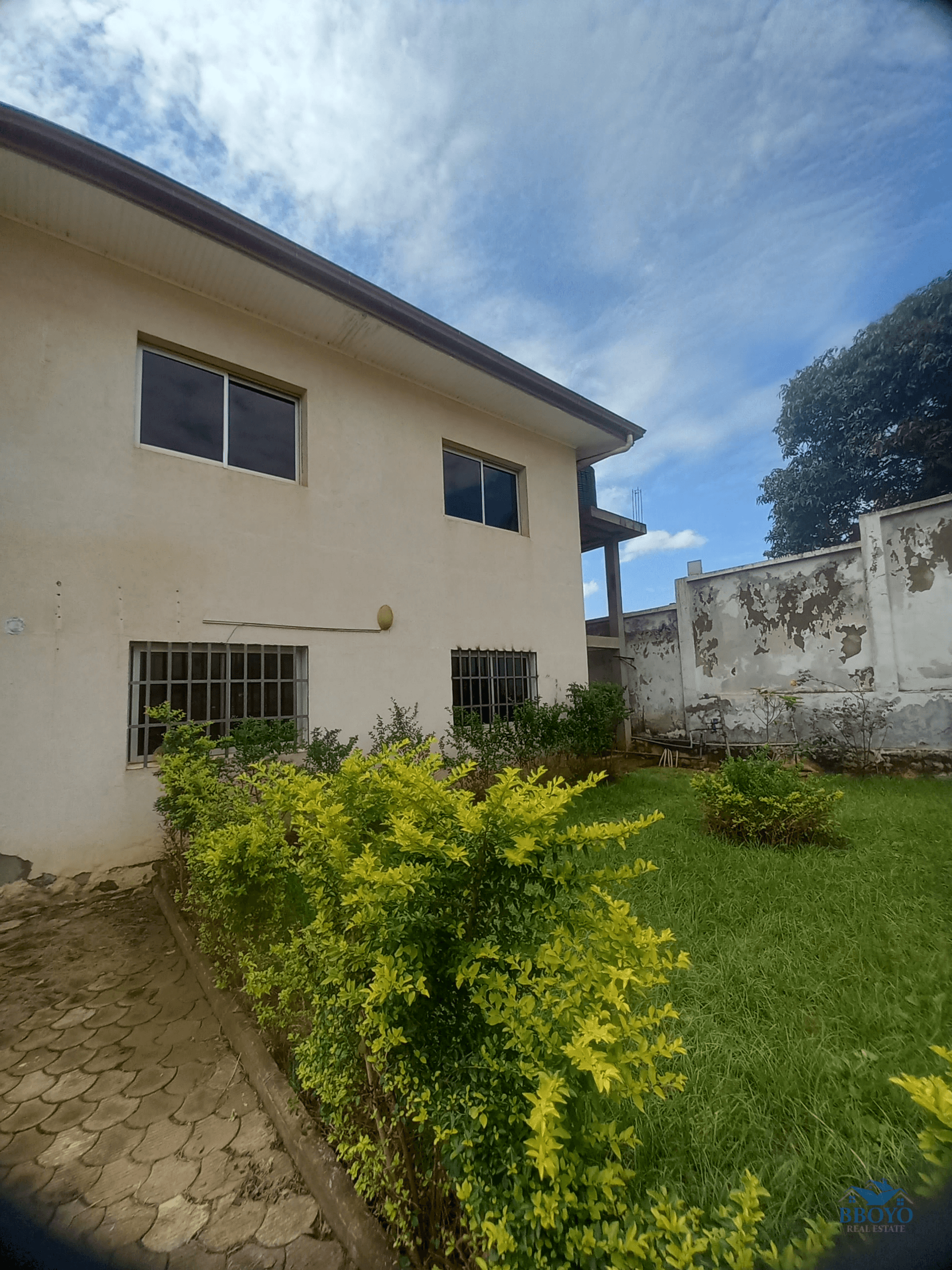 Appartement moderne ngousso