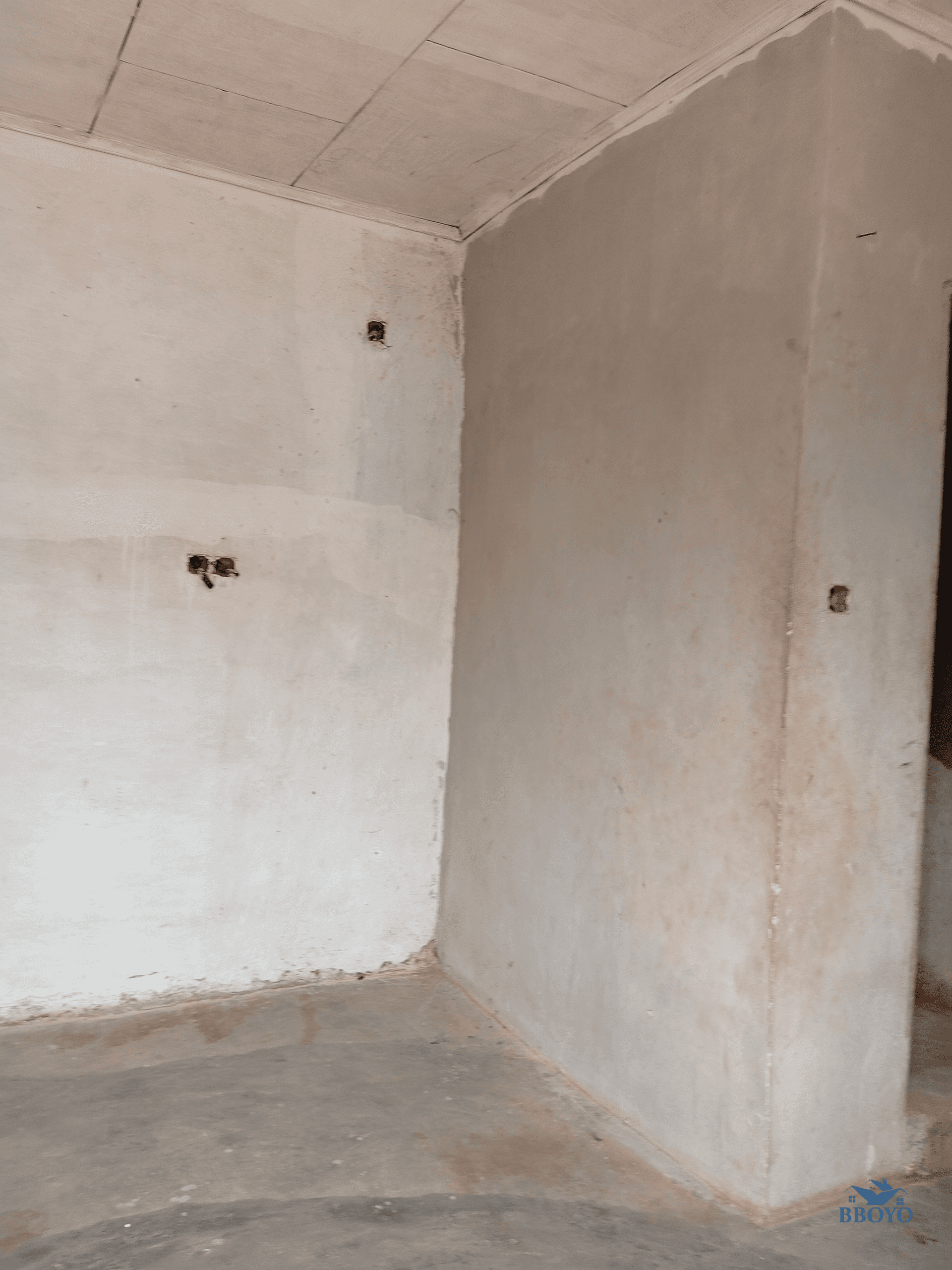Chambre semi moderne à louer à Ngona  — photo 4
