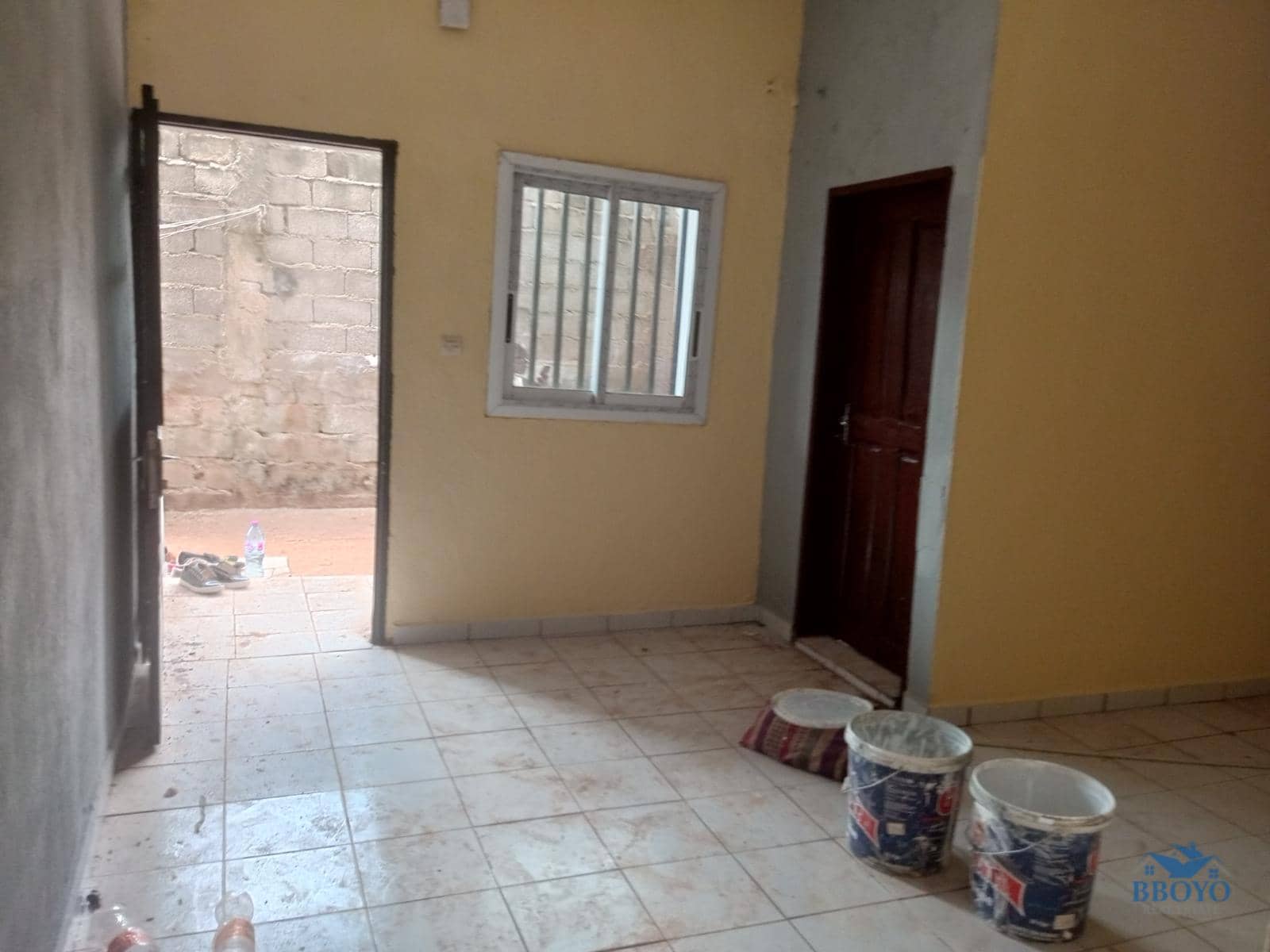 Modern studio to rent at Fougerole  — photo 6