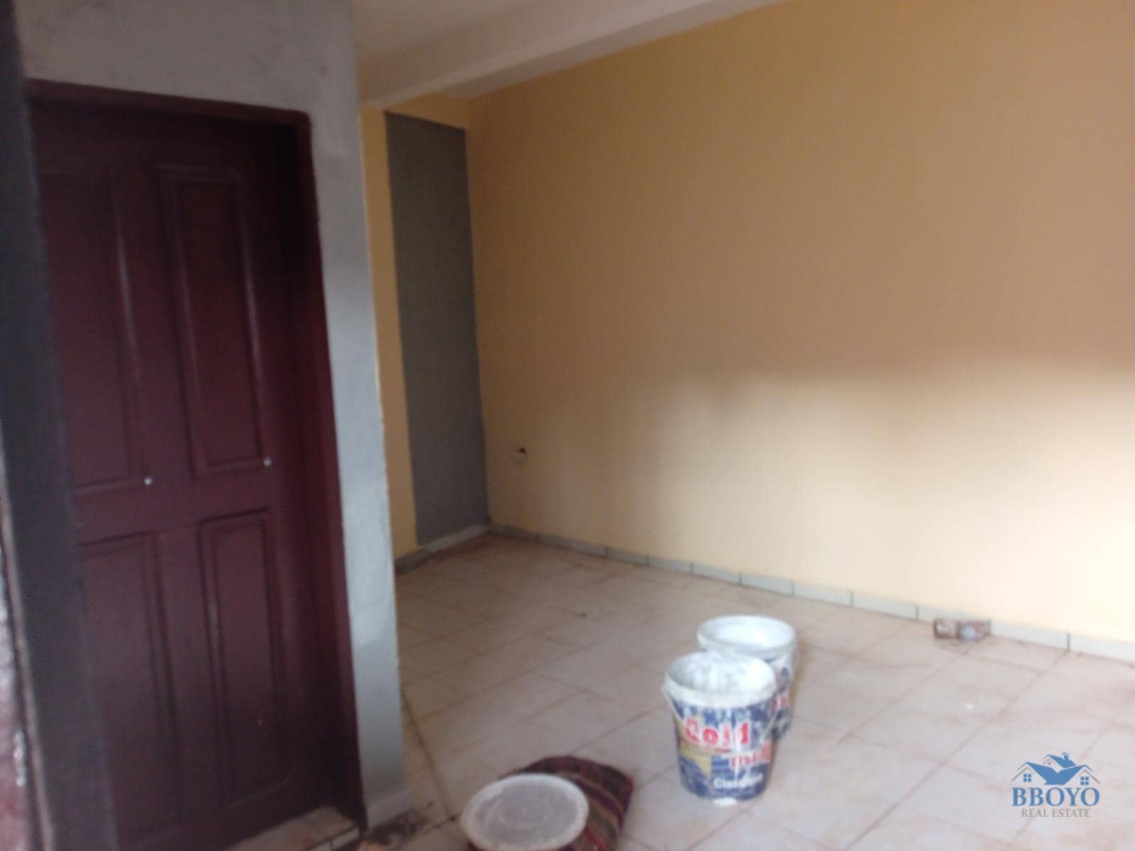Modern studio to rent at Fougerole  — photo 4