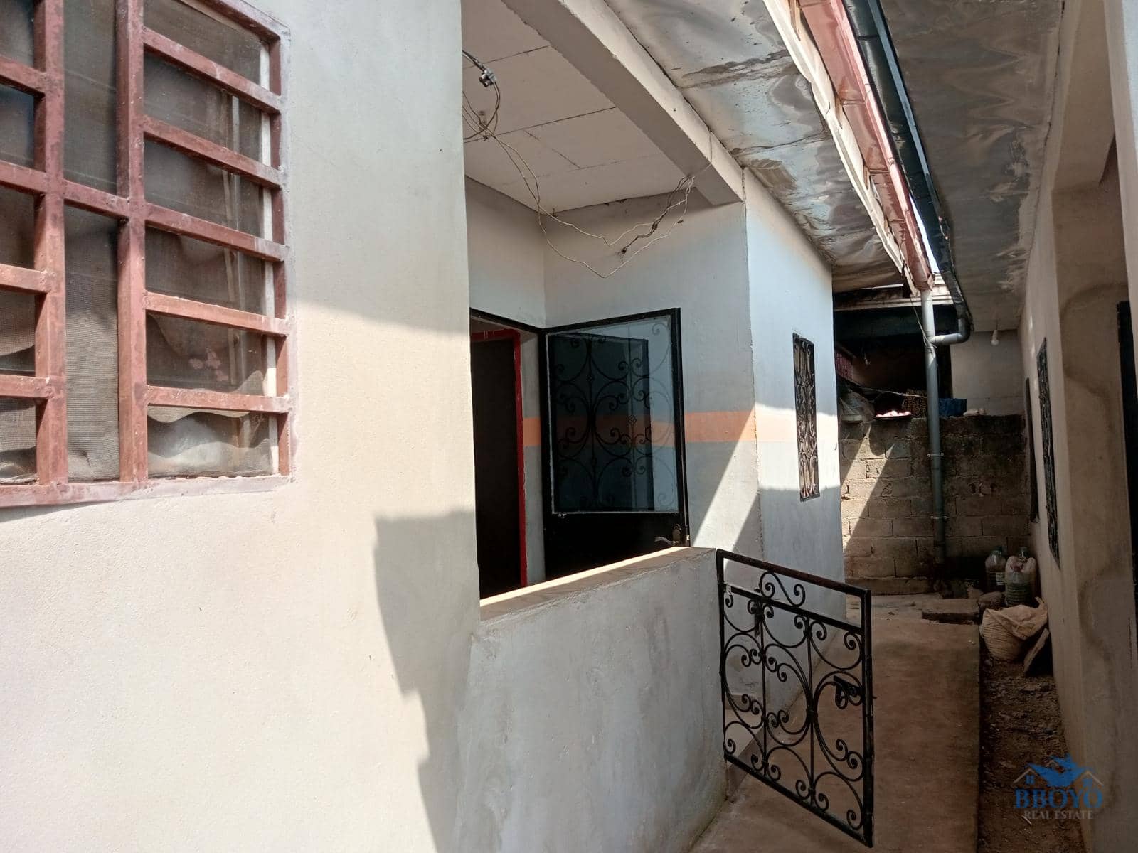 Modern studio to rent at Eleveur Mballa  — photo 3