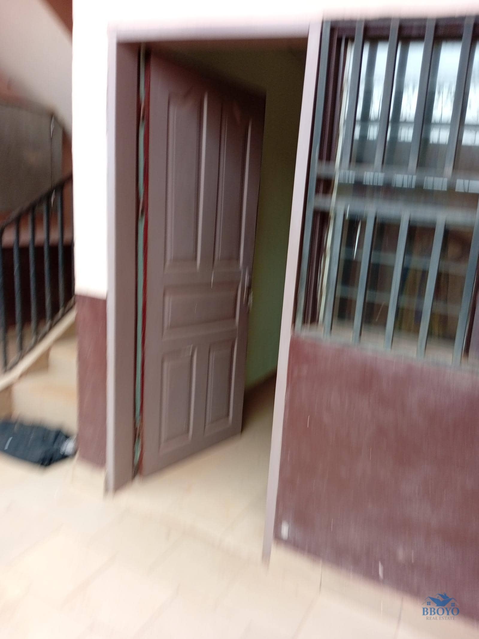 Modern studio to rent at Eleveur Mballa  — photo 4