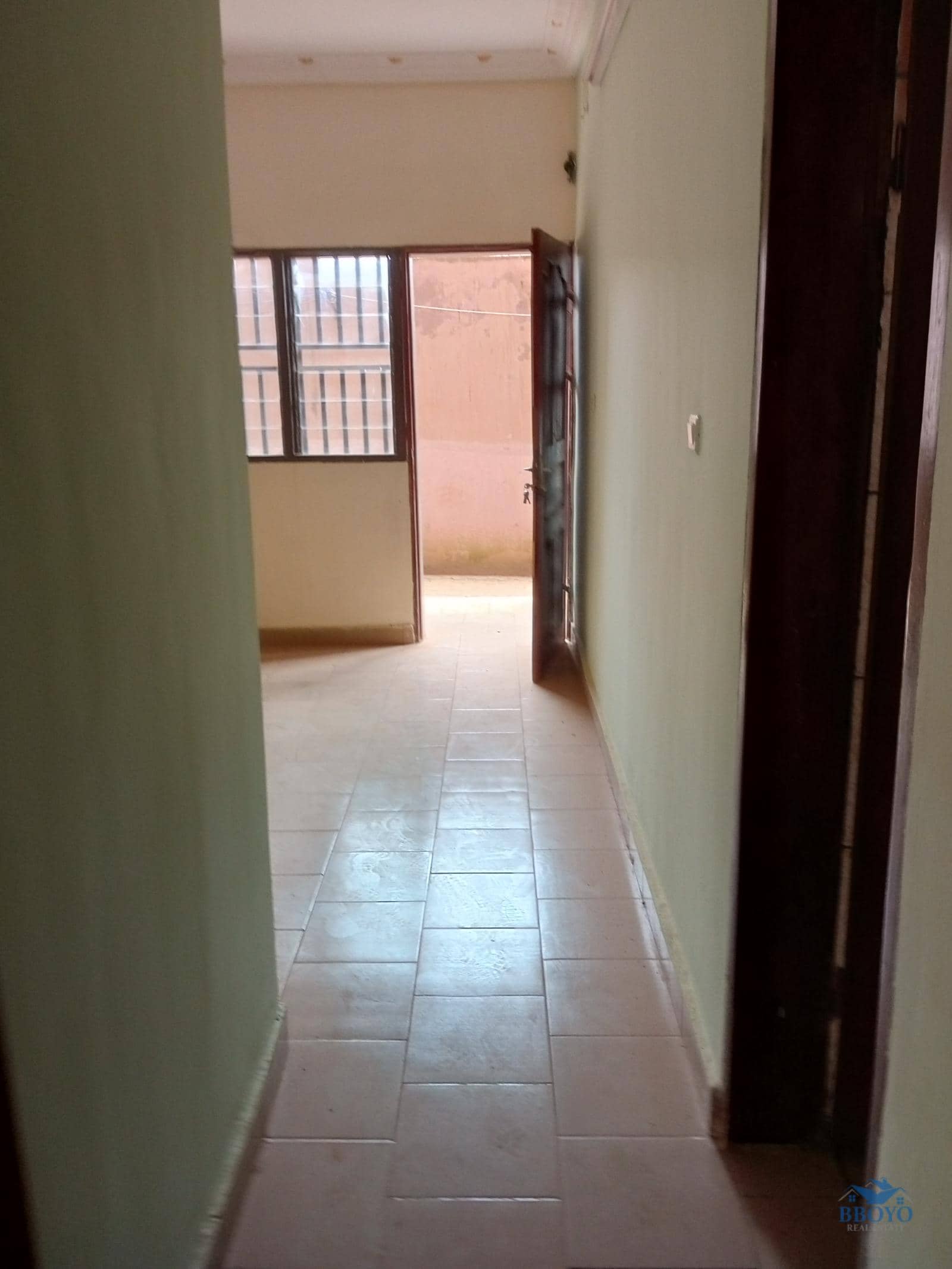 Modern studio to rent at Eleveur Mballa  — photo 7