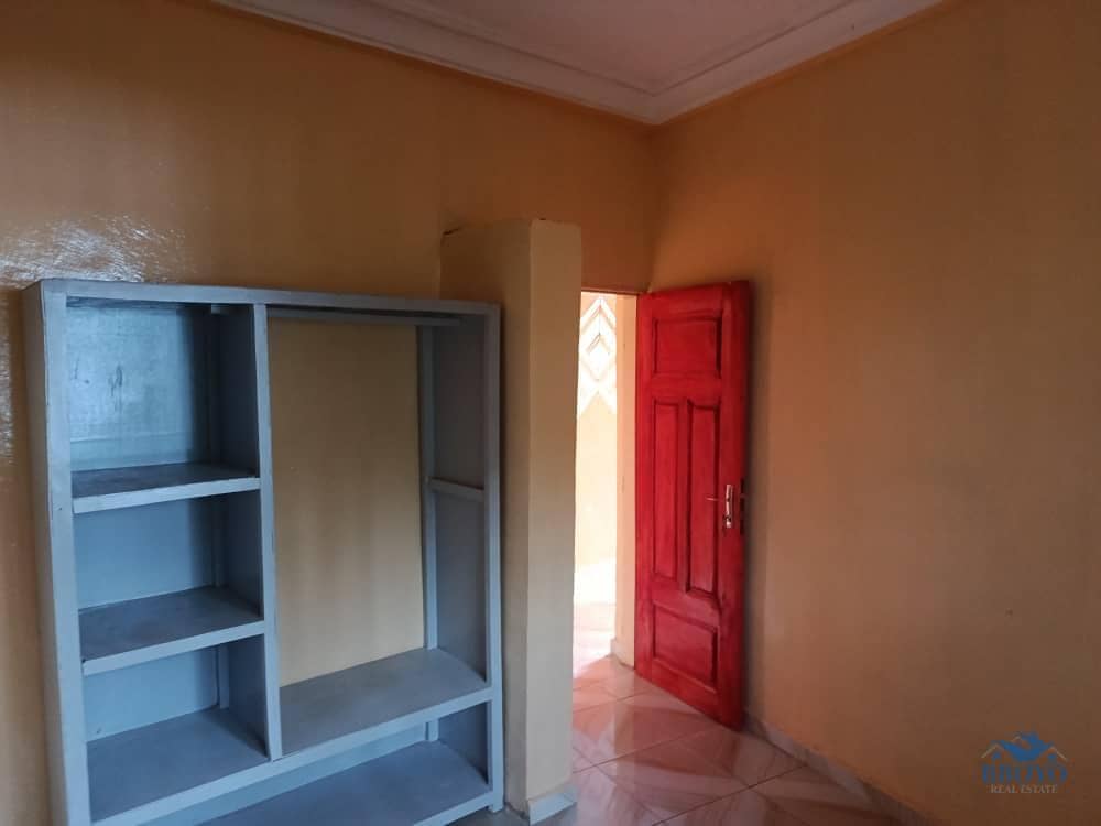 Pa Alphonse compound  — photo 6