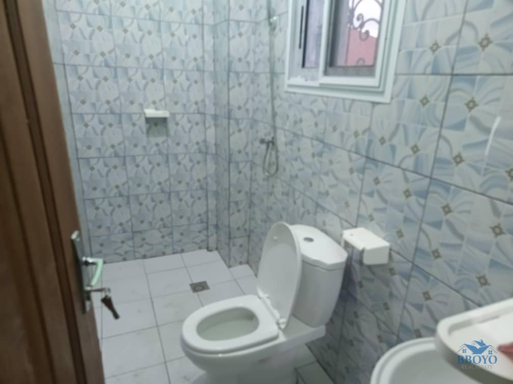  modern room to let — photo 7