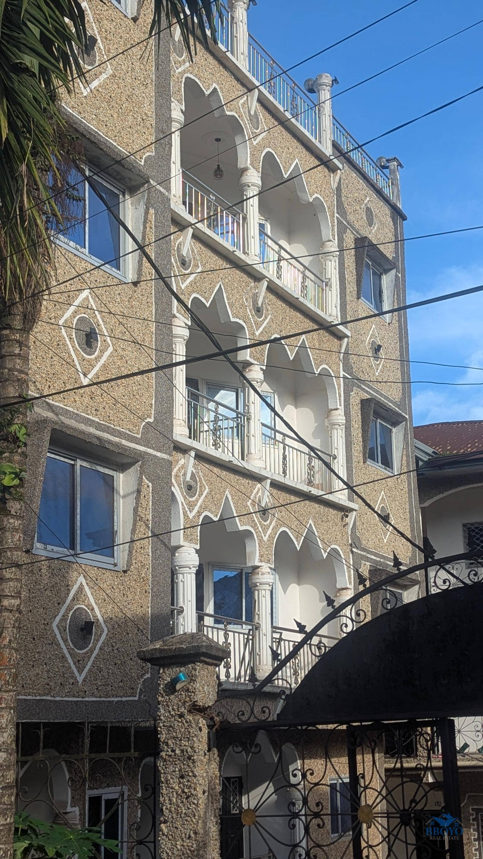 Classic Modern Apartments available for rent at Molyko 
