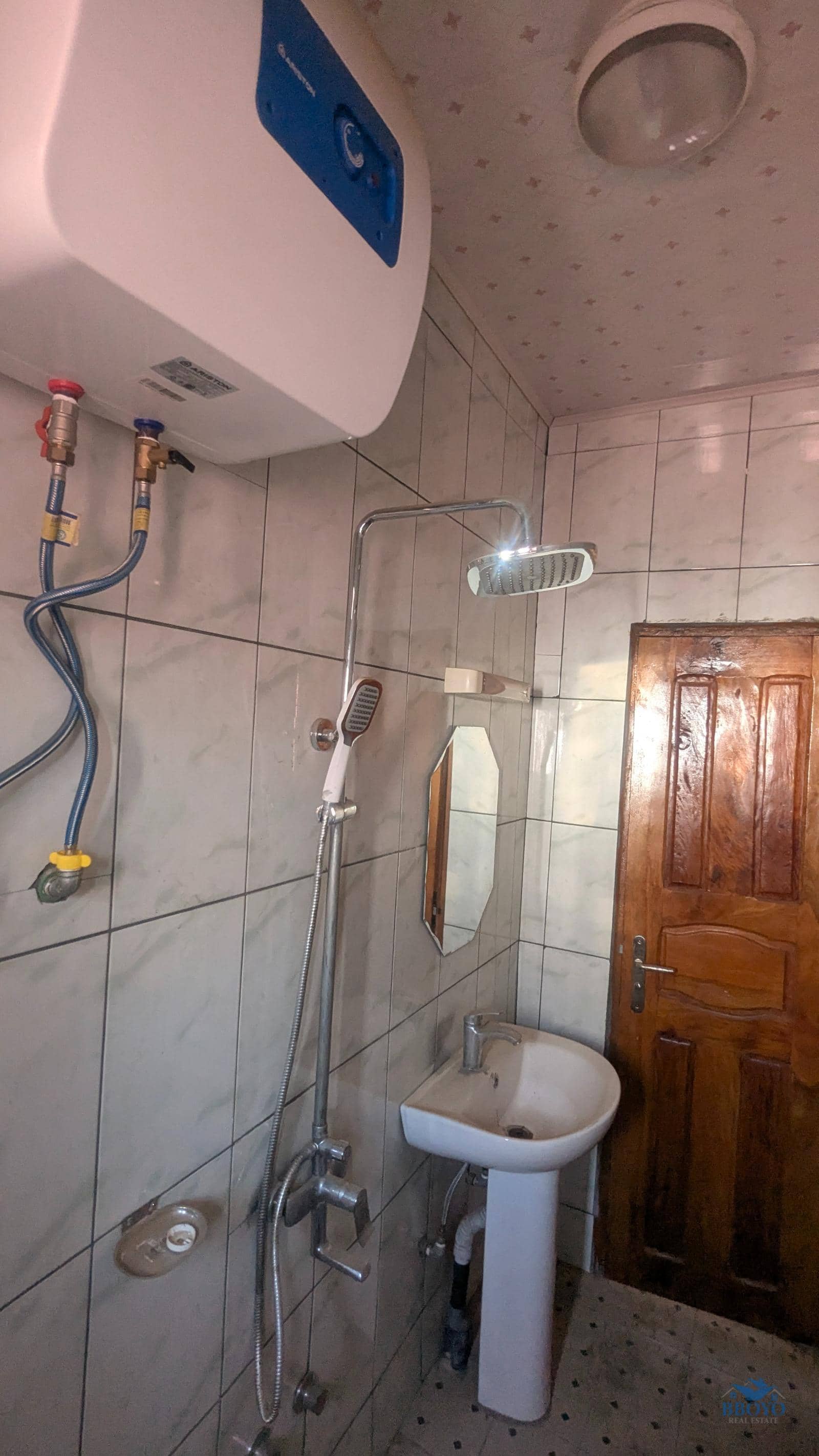 Classic Modern Apartments available for rent at Molyko  — photo 6