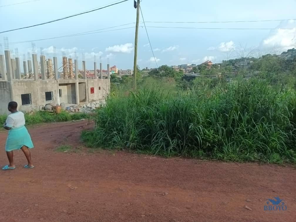 1000m2 prime land available 