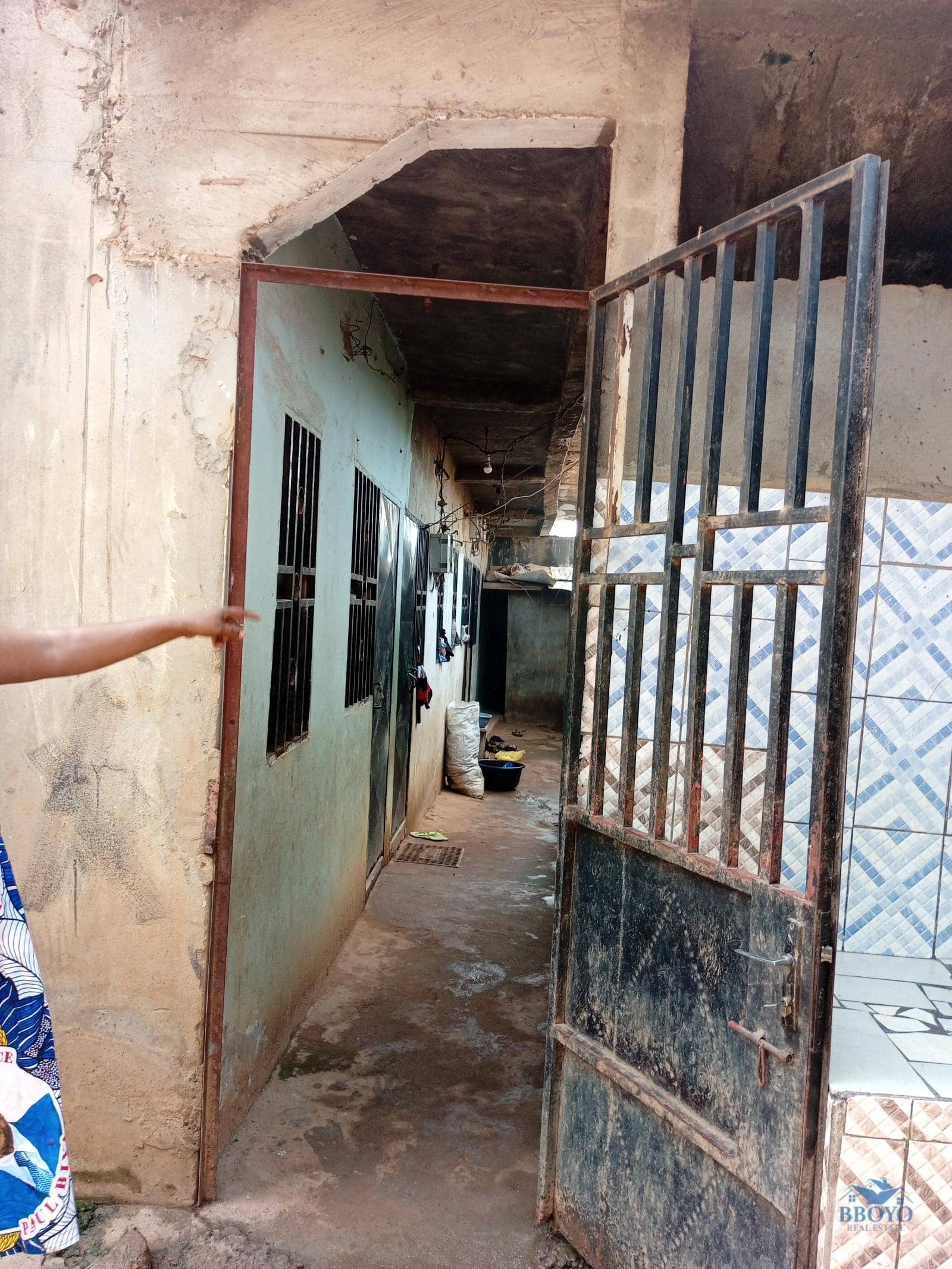Modern studio to rent at Eleveur Mballa, opposite Bon Temps  — photo 5