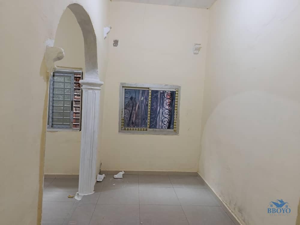 Mr Emmanuel's House  — photo 2
