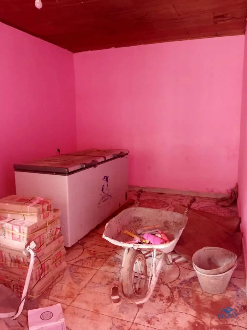 Modern studio at Eleveur Mballa  — photo 4