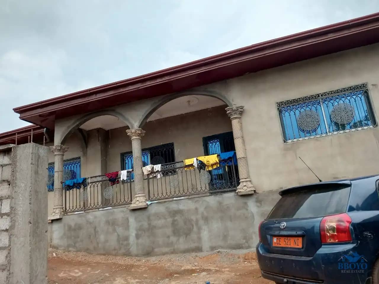 Modern studio at Eleveur Mballa  — photo 2