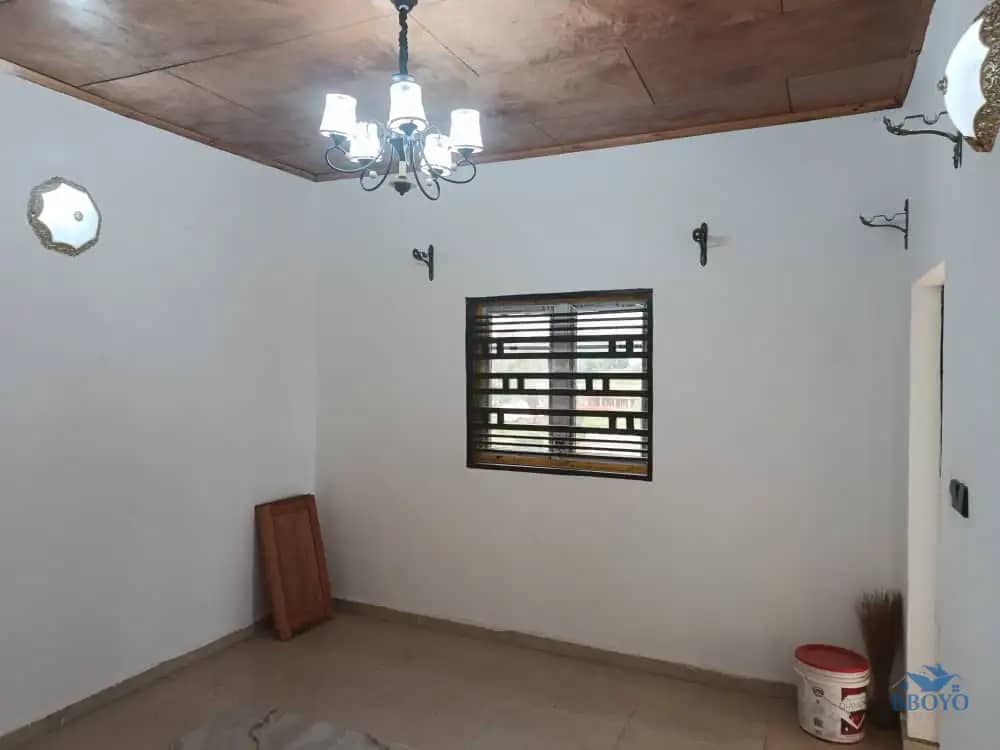 Prof Derick's House — photo 3