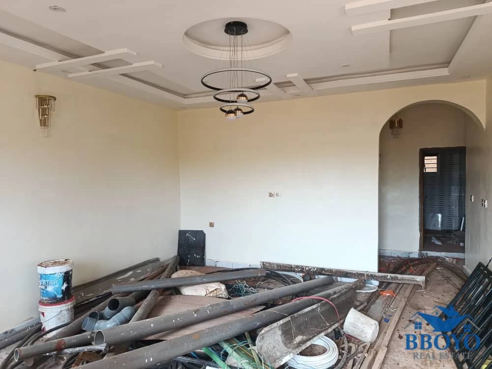 Mr Akwo's Building — photo 4
