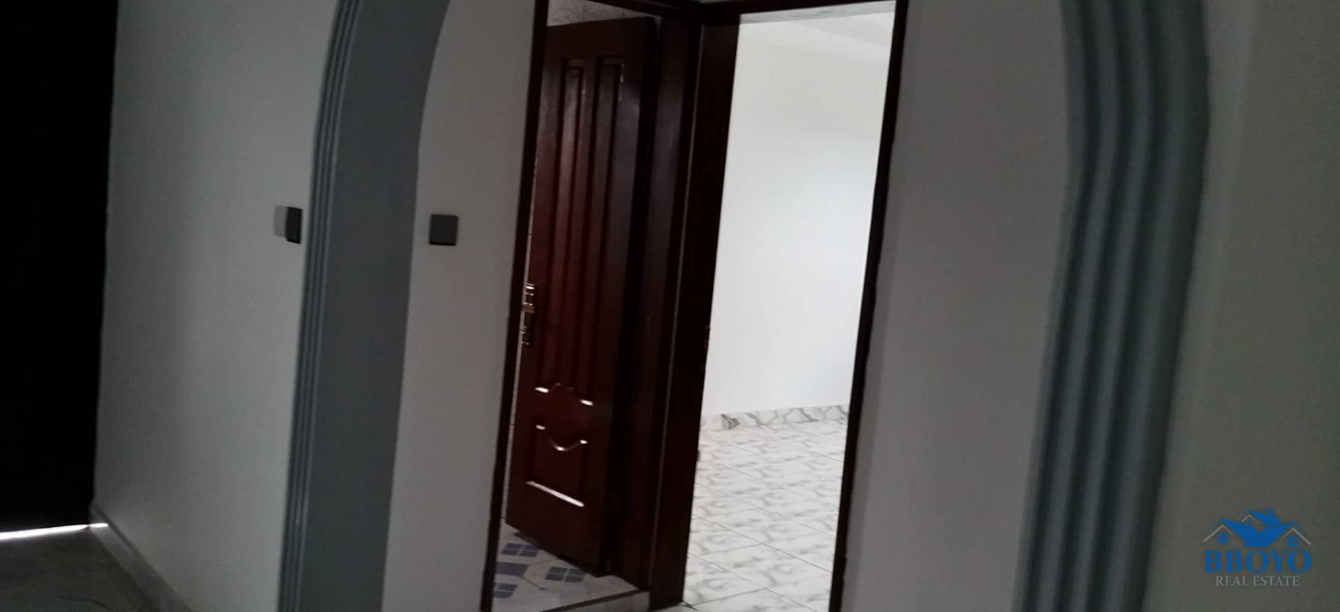 Luxury apartments for rent — photo 7