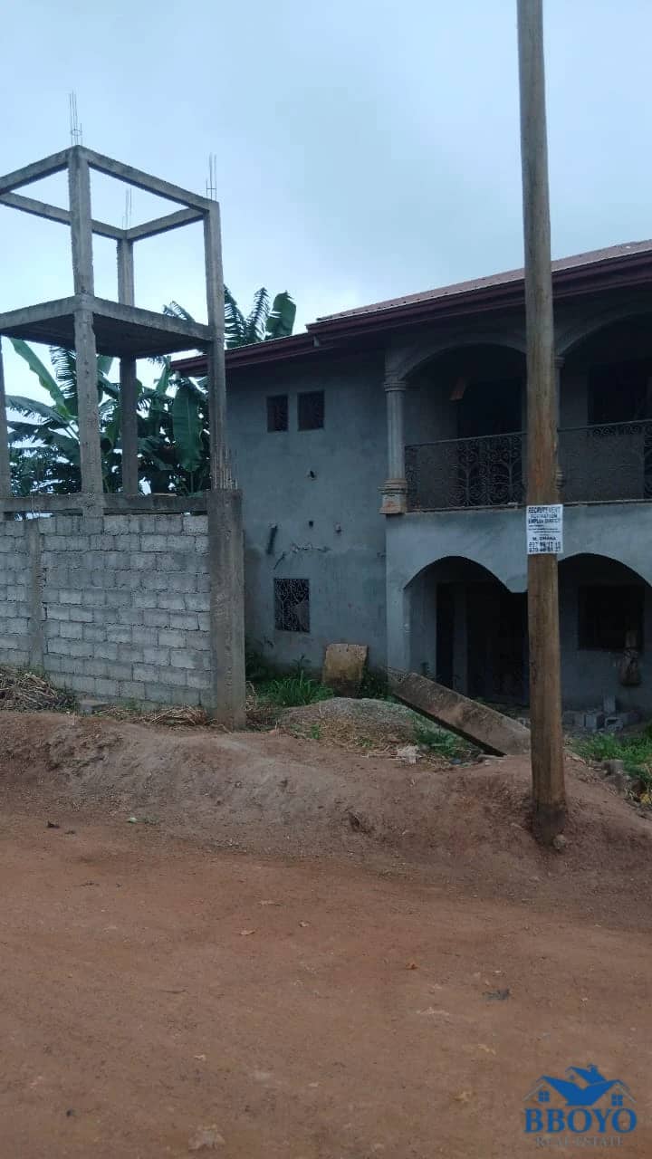 Duplex à vendre à Éleveur lieu dit Ngona