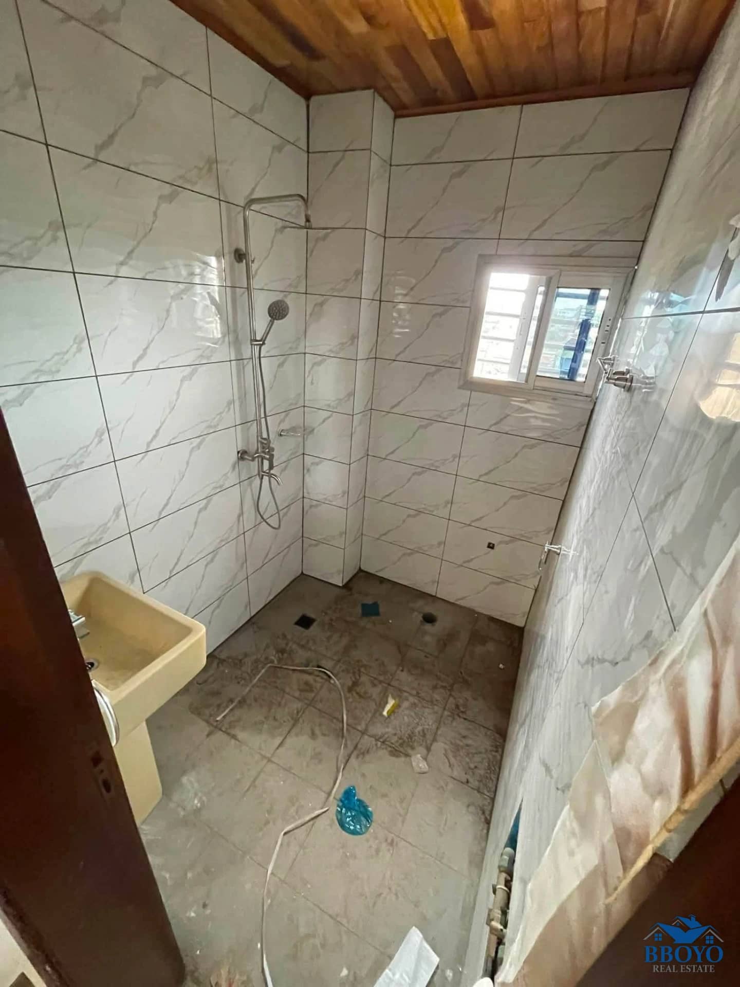 Appartement moderne individuel à louer à Essos — photo 4
