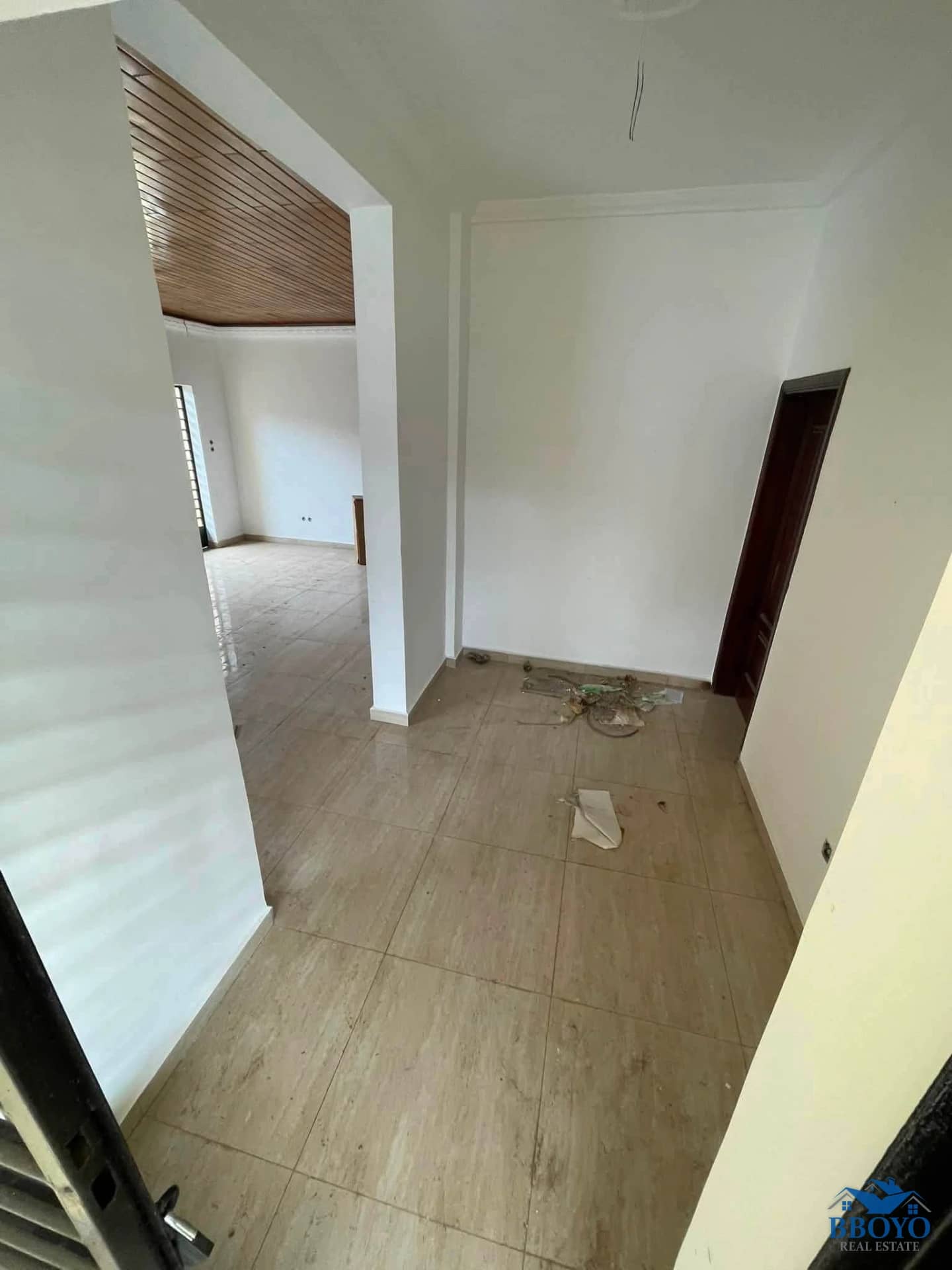 Appartement moderne individuel à louer à Essos — photo 5